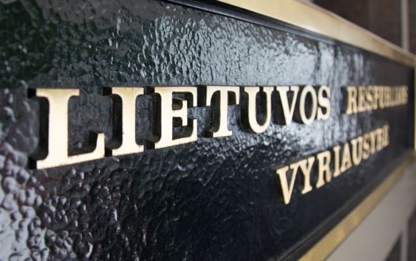 Vyriausybė pritarė siūlymui didinti išmokas šauktiniams