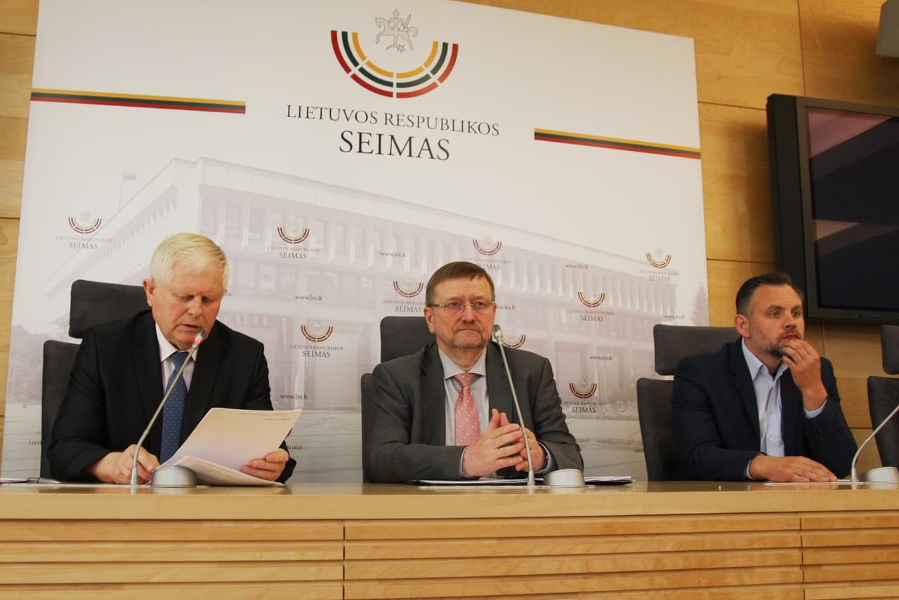 J. Bernatonis: „Pačiame Seime taip pat būtina aktyviau kovoti su korupcija“