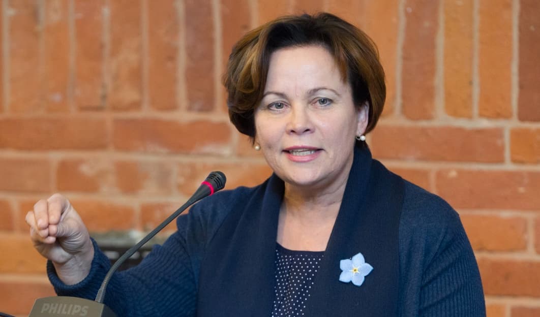 R. Juknevičienė nevengia spręsti globalių saugumo reikalų. Nuotr. tsajunga.lt