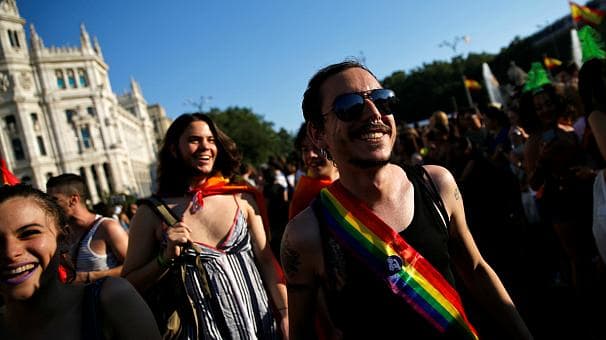 Madride ir Paryžiuje tūkstančiai homoseksualistų prisiminė žudynes Orlande