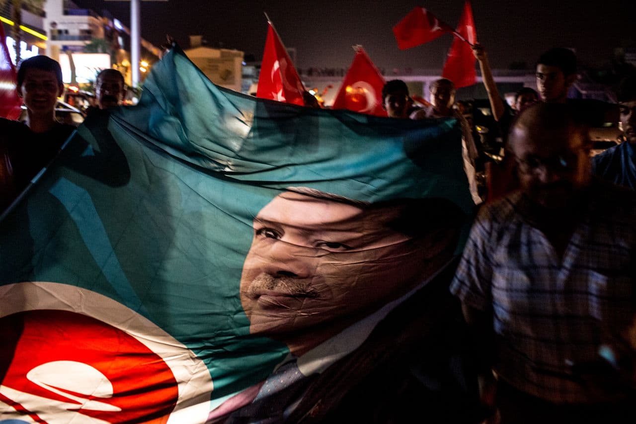 Ir Rusija, ir JAV, ir Lietuva džiaugiasi demokratijos pergale Turkijoje