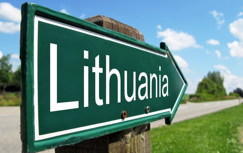 Vyriausybėje patvirtintas bendras planas emigracijai mažinti
