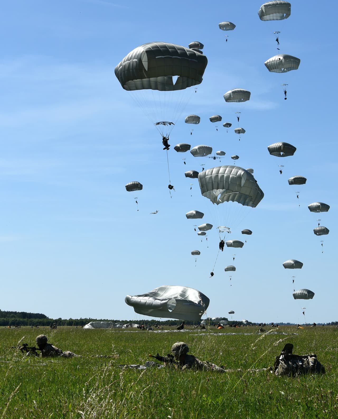 NATO pajėgų integravimo vieneto Lietuvoje (NFIU) nuotraukos.