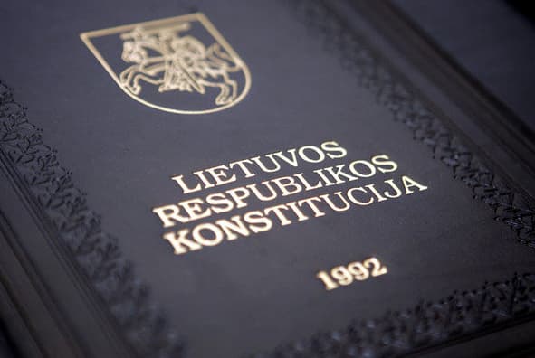Dėl Konstitucijos ir Seimo teisėtumo sąlygų