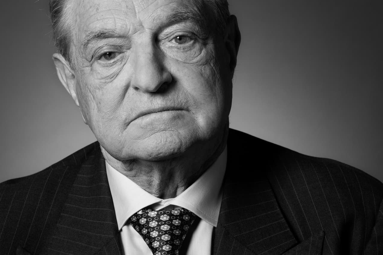 Dž. Sorošas su liberaliaisiais milijardieriais rengia perversmą JAV