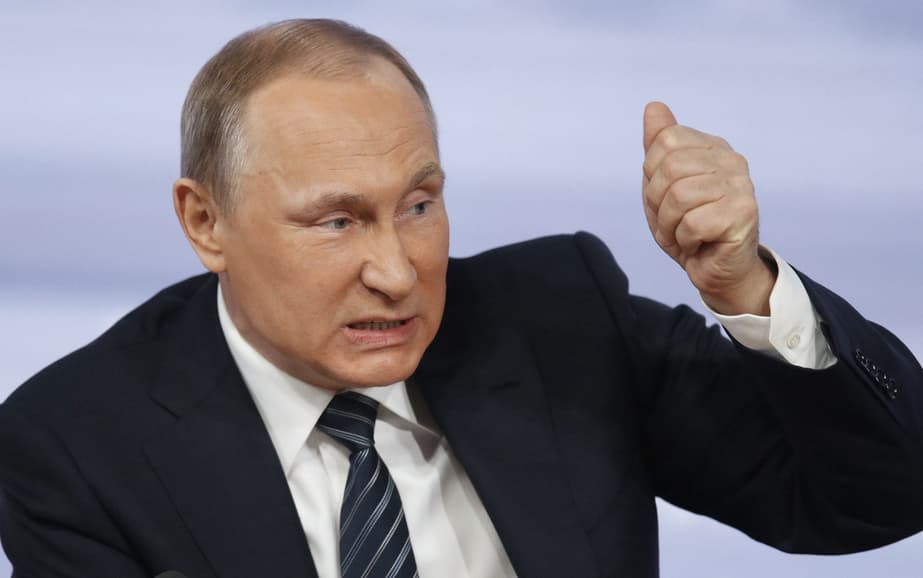 Teroristinės valstybės vadeiva Vladimiras Putinas visiškai nesitvardo ir sprogsta iš pykčio, matydamas Lietuvos sėkmę, jos autoritetą ir įtaką pasaulyje. Nuotr. independent.co.uk