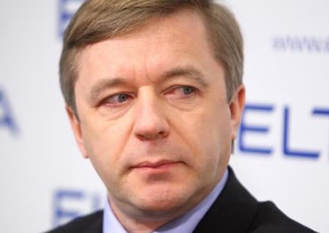 R. Karbauskio veidas persikreipia išgirdus bet kokį klausimą apie jo verslą Rusijoje. Nuotr. ve.lt