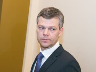 D. Jauniškis.