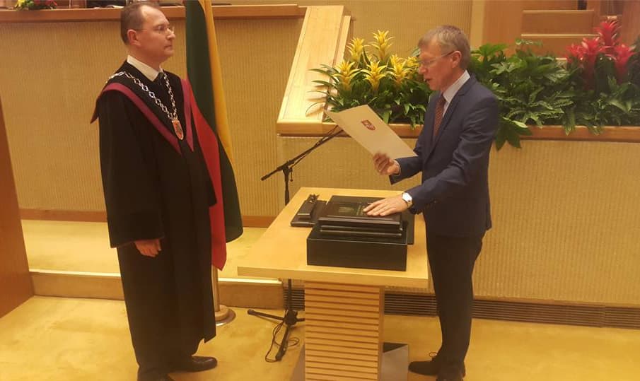 K. Masiulis (dešinėje). Nuotr. facebook.com