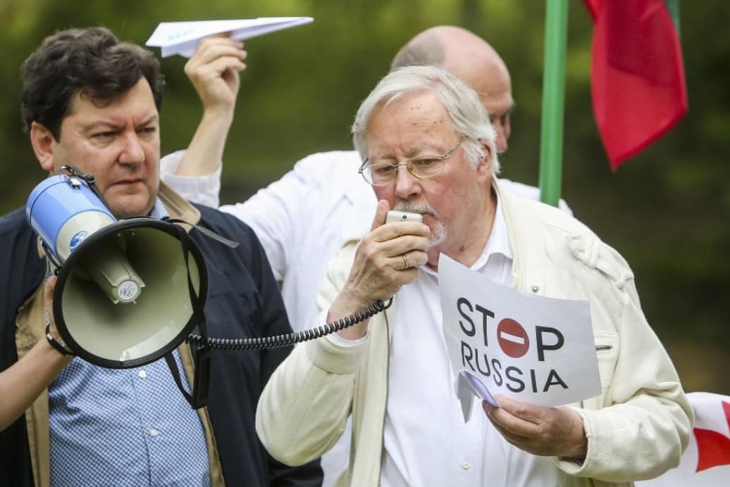 Net jei visas pasaulis bus palankus Rusijai, mažytė Lietuva liks ištikima rusofobiškoms „vertybėms“ ir „idealams“