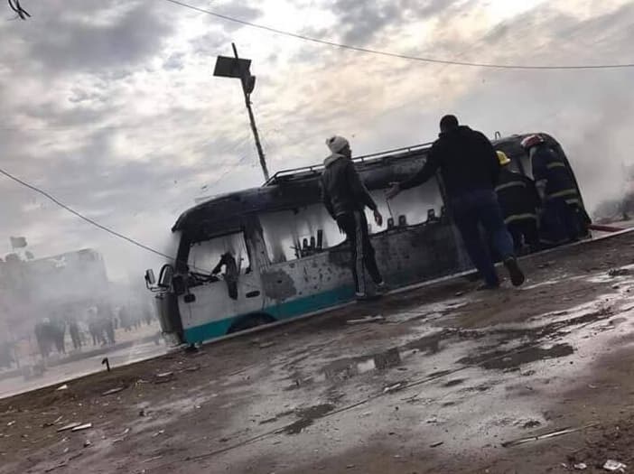 Teroras Bagdade: mažiausiai 32 žmonės žuvo, 61 sužeistas