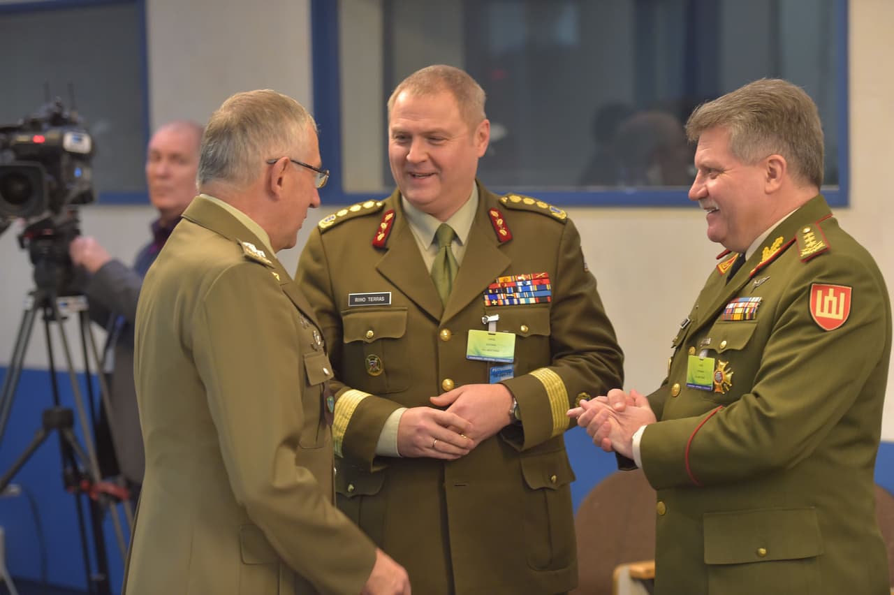 Nuotraukų šaltinis: www.nato.int.