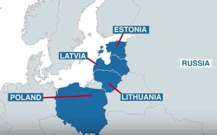 Filmuke rodomas NATO žemėlapis, iš kurio pasaulis gali sužinoti, kur yra Lietuva, Latvija, Estija, Lenkija ir Rusija.