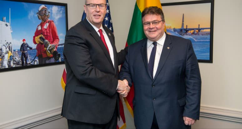 L. Linkevičius pabrėžė: Vakarai turi išlaikyti labai aiškią ir nuoseklią politiką dėl Rusijos agresijos prieš Ukrainos žmones