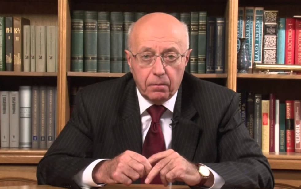 Sergejus Kurginianas: projektas KGB TSRS arba Jurijaus Andropovo matrica