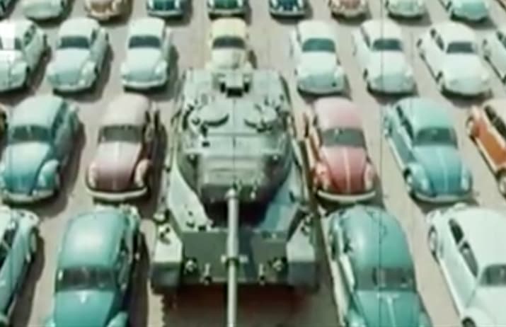 Konservatoriai kviečia įvertinti tanko pranašumus prieš lengvąjį automobilį