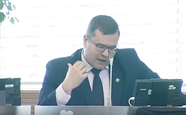Seimas prašo Vyriausybės skirti dar daugiau pinigų Lukiškių aikštės sutvarkymo darbams