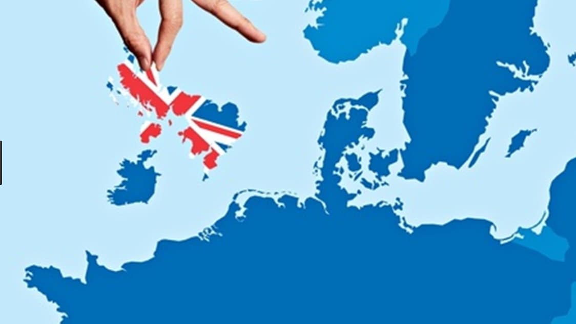 Britai vis labiau džiaugiasi išstojimu iš ES
