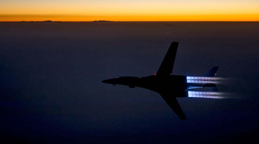JAV viršgarsinis bombonešis B-1B.