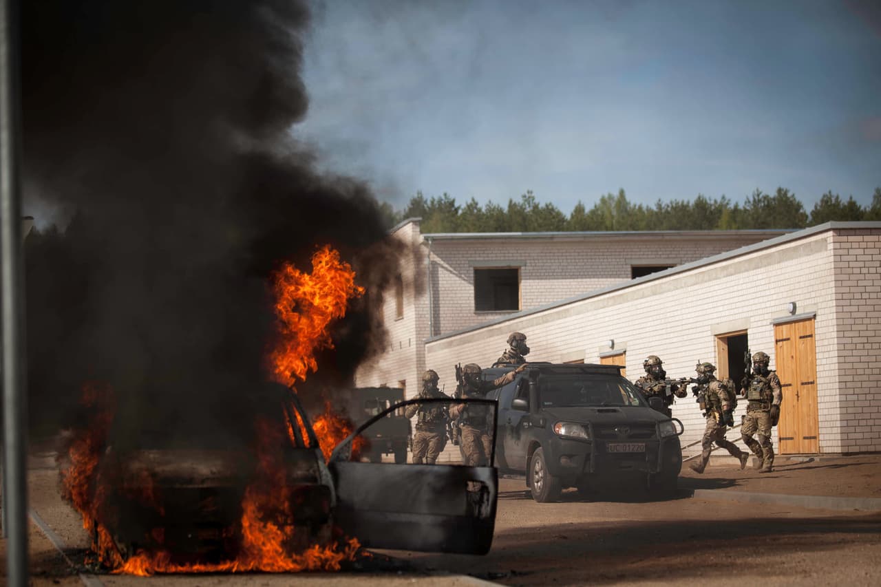 Giedrės Maksimovicz (KAM) ir Lietuvos kariuomenės nuotraukos.