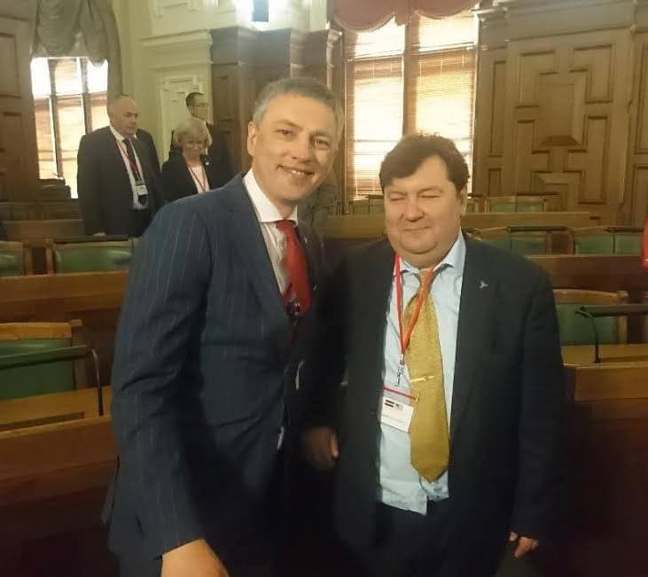 Žaliasis valstietis ir konservatorius darbuojasi Rygoje. Nuotr. facebook.com