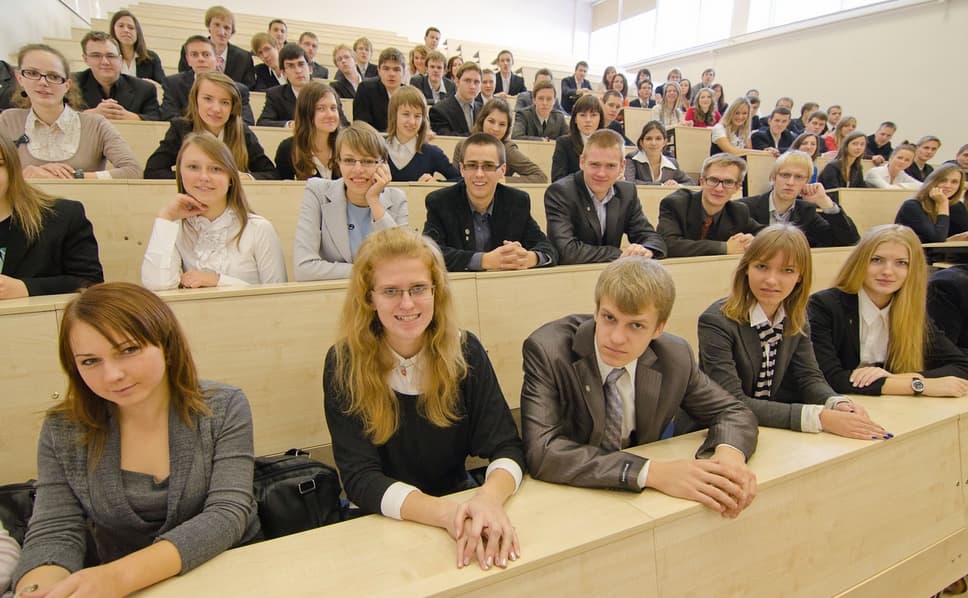 Studentai.