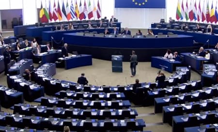 Europos komisijos pirmininkas: Europos Parlamentas juokingas, labai juokingas