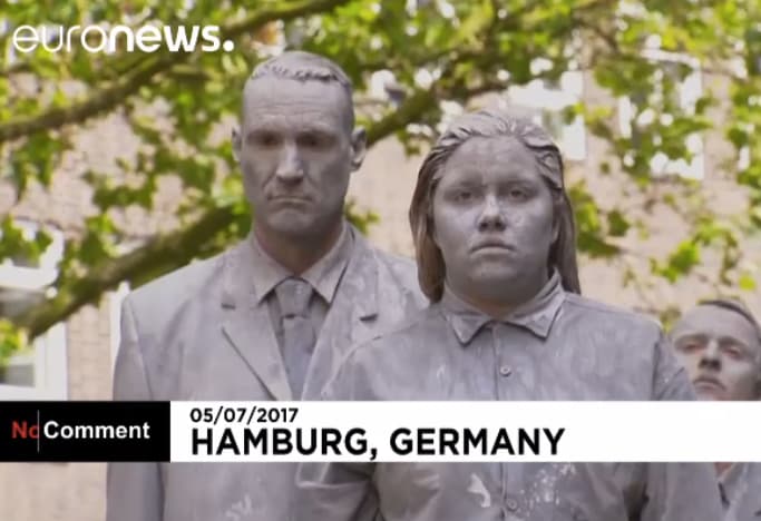 Žmonės kaip zombiai – protestas Vokietijoje prieš globalistus