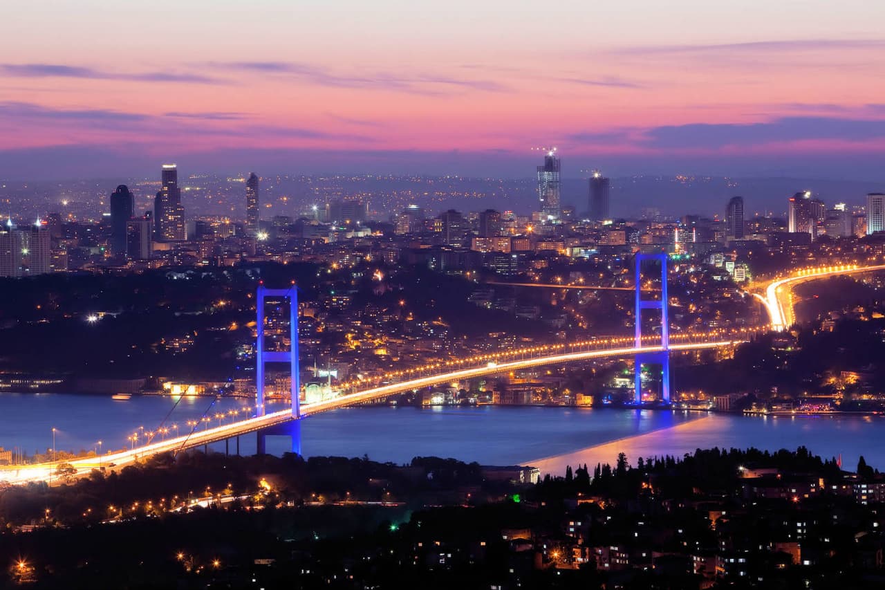 Turkijos ekonomika klesti, jos gyventojai į ES nenori.