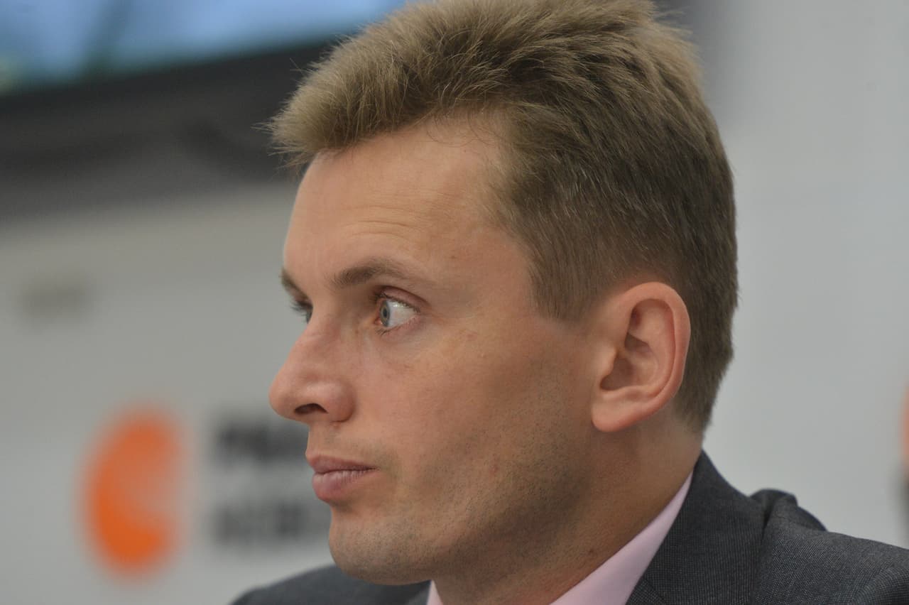Ruslanas Bortnikas.