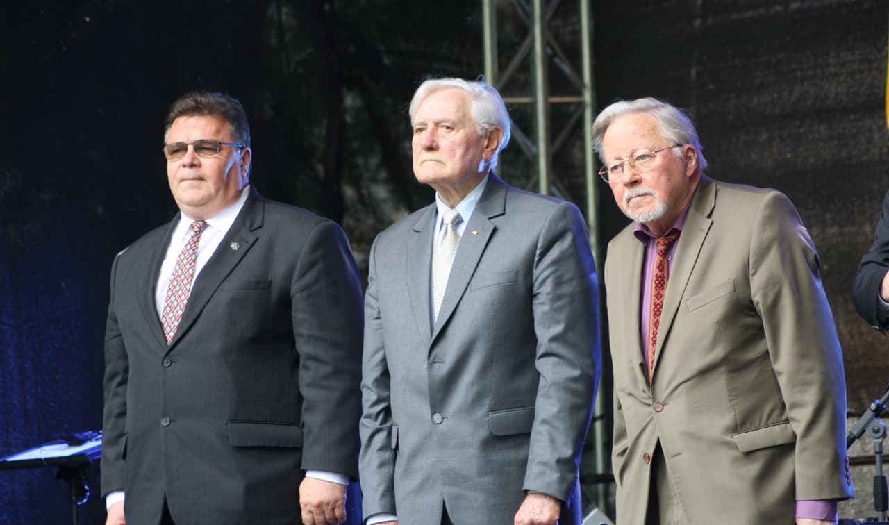 Pagrindiniai akcijos dalyviai – buvęs jaunuolis-ministras, prezidentas ir Laisvės (Auštrevičiaus) premijos nugalėtojas.