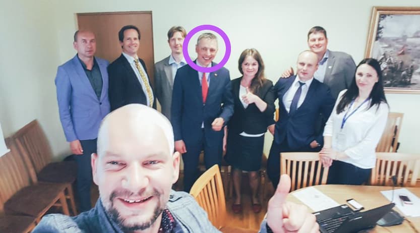 V. Bakas (galvutė apibraukta violetiniu skrituliuku). Nuotr. facebook.com