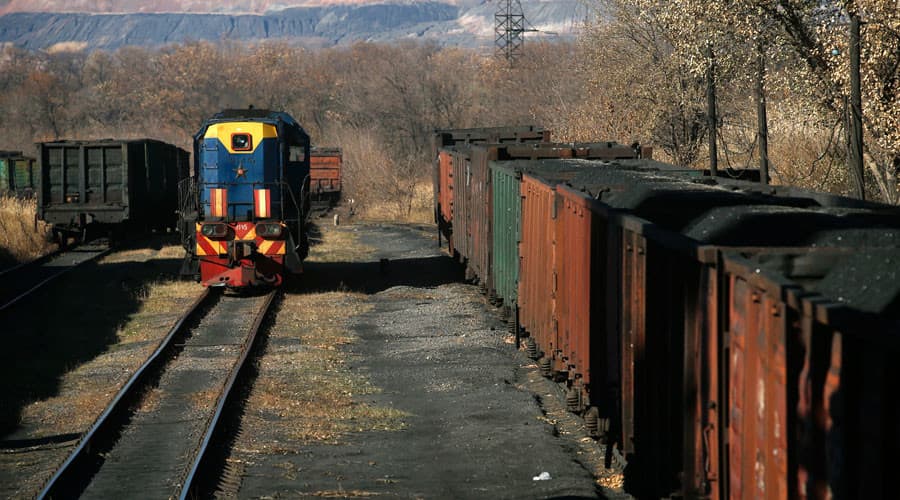 Ukraina bent dvigubai permokėdama pirks anglį iš JAV
