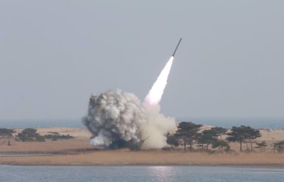 Balistinė raketa.