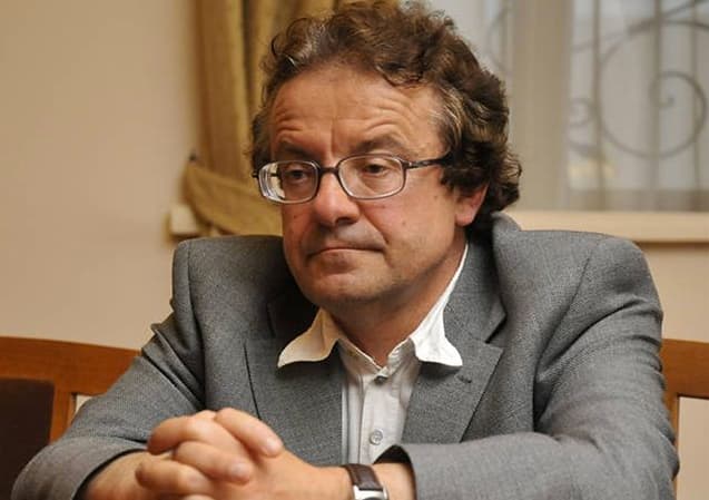 V. Radžvilas.