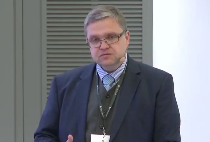 V. Vaisliauskas.