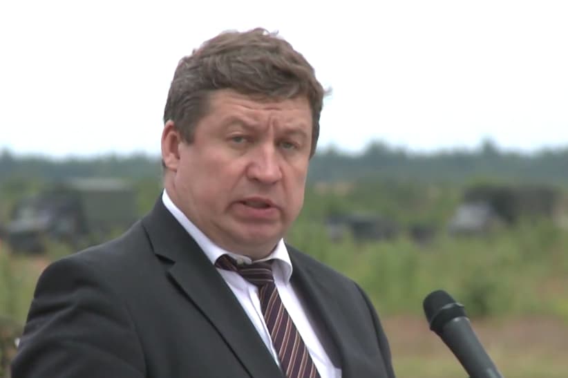 Krašto apsaugos ministras lankosi Kanadoje