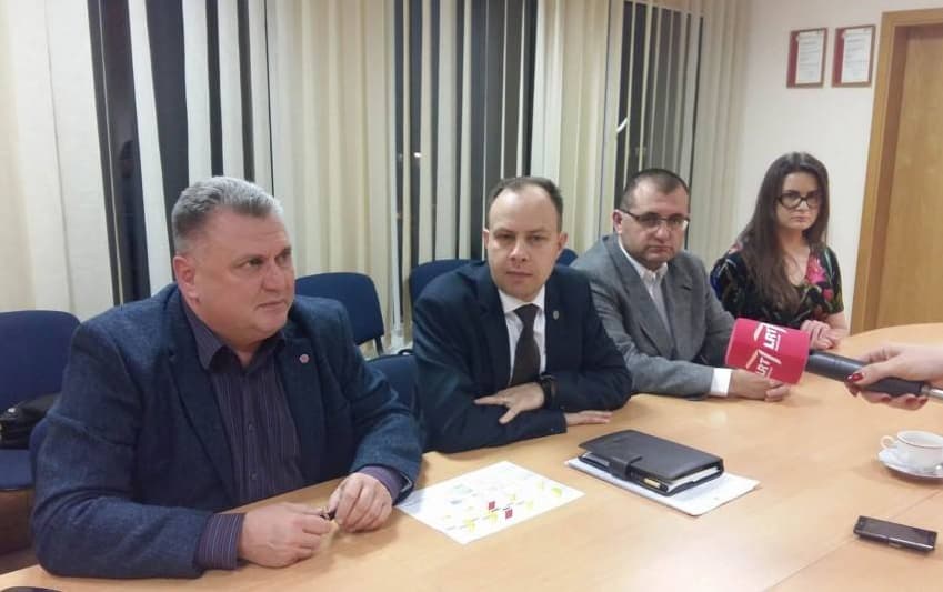 Ministras A. Veryga (antras iš kairės). Nuotr. facebook.com