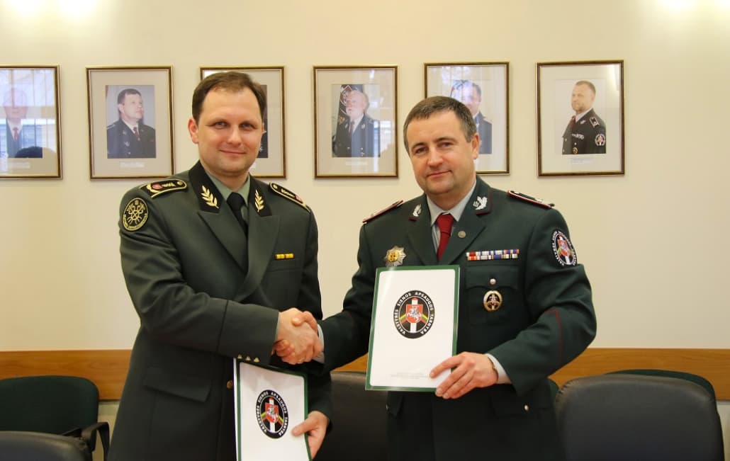 Muitinės departamento generalinis direktorius Arūnas Adomėnas (kairėje). Nuotr. pasienis.lt