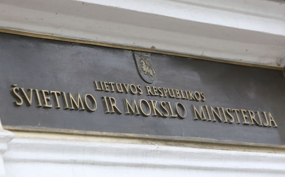 LŠDPS neišsižada mokytojų keliamų reikalavimų