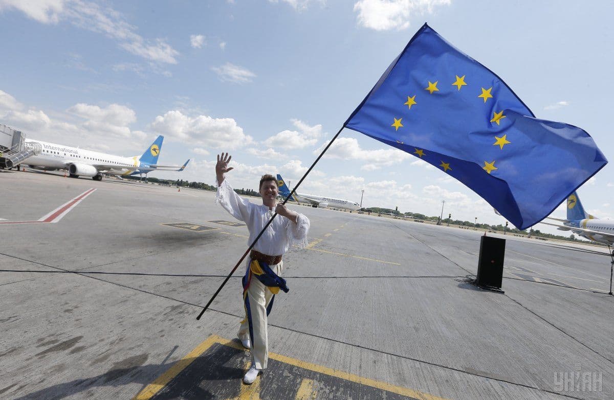 Bevizis režimas Ukrainai pakibo ant plauko dėl valdžios karo prieš kovotojus su korupcija