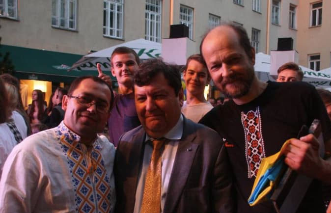 J. Valiušaitis (dešinėje). Nuotr. facebook.com