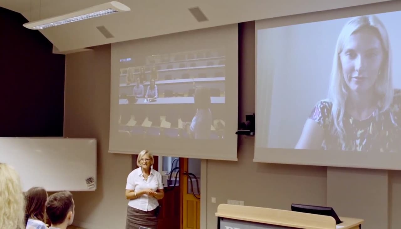 Kadras iš pažintinio filmo apie firmą „ATEA”.