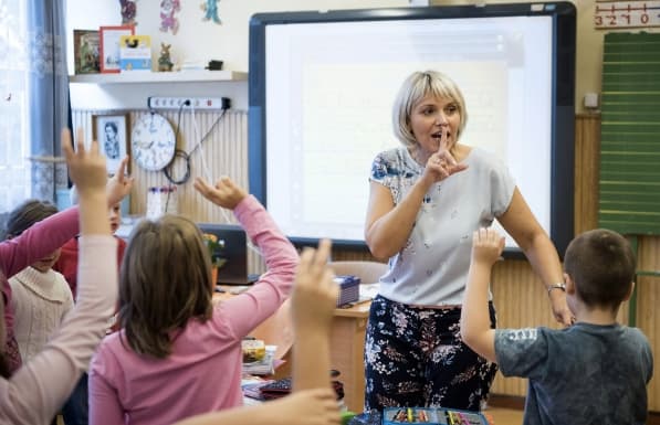 Lietuvos mokytojai, pedagogai uždirba trečdaliu mažiau nei estų mokytojai. Nuotr. Eltos