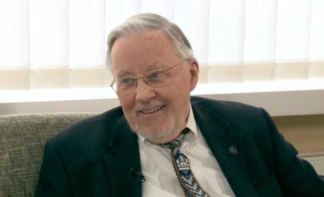 V. Landsbergis: „Ir dabar jo, matau, kad atsiranda! Prikelsime Lietuvą mūsų!“