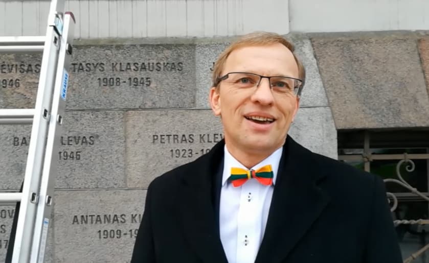Išskirtiniai vaizdai, kaip šimtmečio iššūkį įveikė Lietuvos apeliacinio teismo pirmininkas Algimantas Valantinas