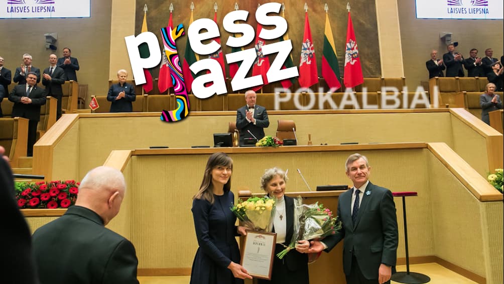 Nijolei Sadūnaitei įteikiant Laisvės premiją plojo visi esami ir buvę aukščiausi šalies politikai. Tačiau po jos pasakytos kalbos iki šios dienos tvyro nejauki valdžios tyla. Nuotr. lrs.lt