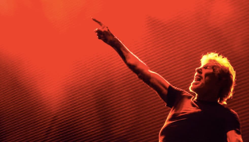 „Pink floyd“ legenda užgiedojo naudingais Kremliui naratyvais: ar leisime provokatoriui atvykti į Lietuvą?