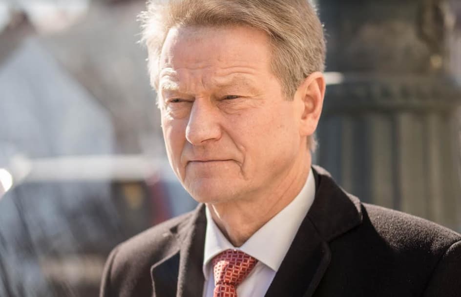 Visiškai degradavusi politinė sistema Lietuvoje neturi teisės vadovauti valstybei