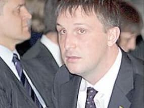 A. Sacharukas.